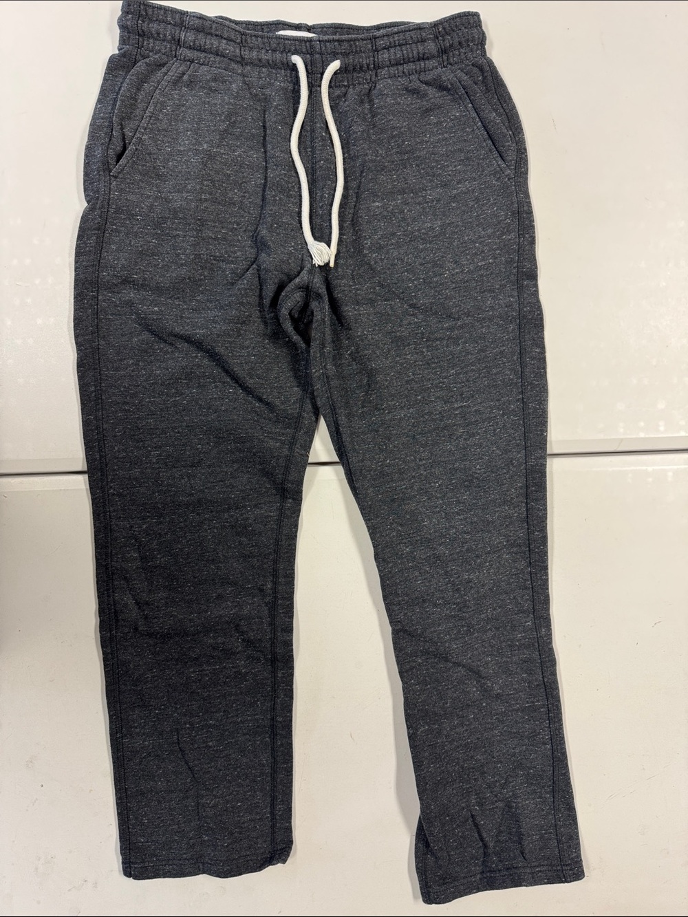 Old Navy Men's Dark Heather Charcoal Joggers with White Drawstring